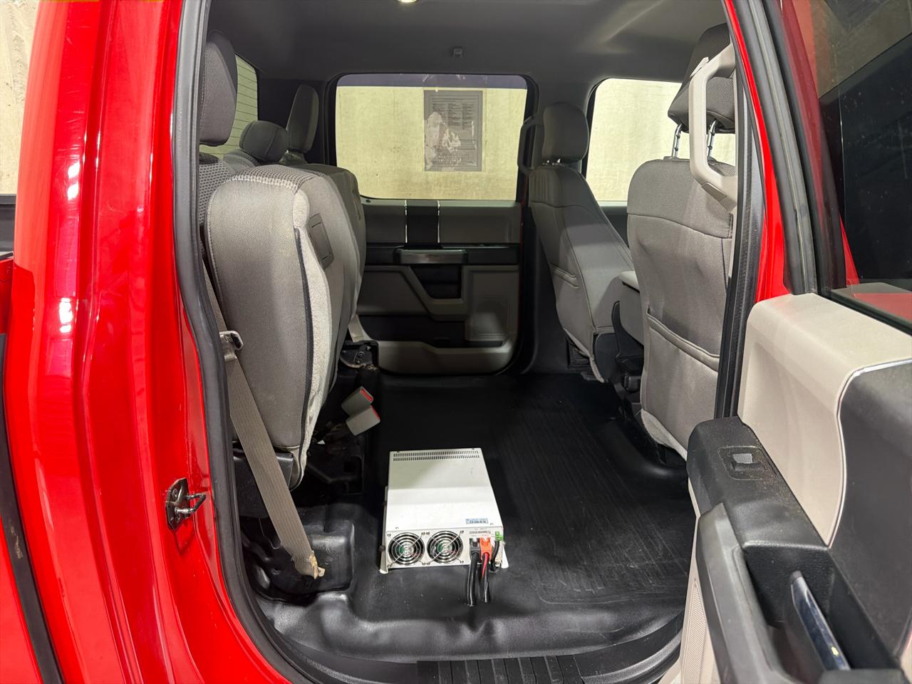 Ford F-150 4WD SuperCrew 145" XLT 2016