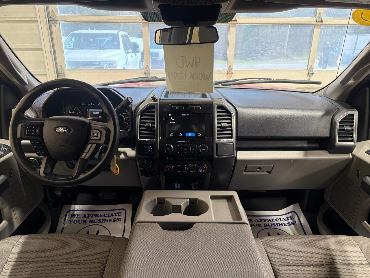 Ford F-150 4WD SuperCrew 145" XLT 2016