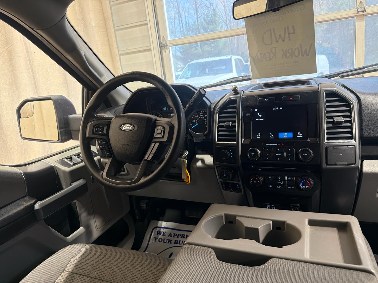 Ford F-150 4WD SuperCrew 145" XLT 2016