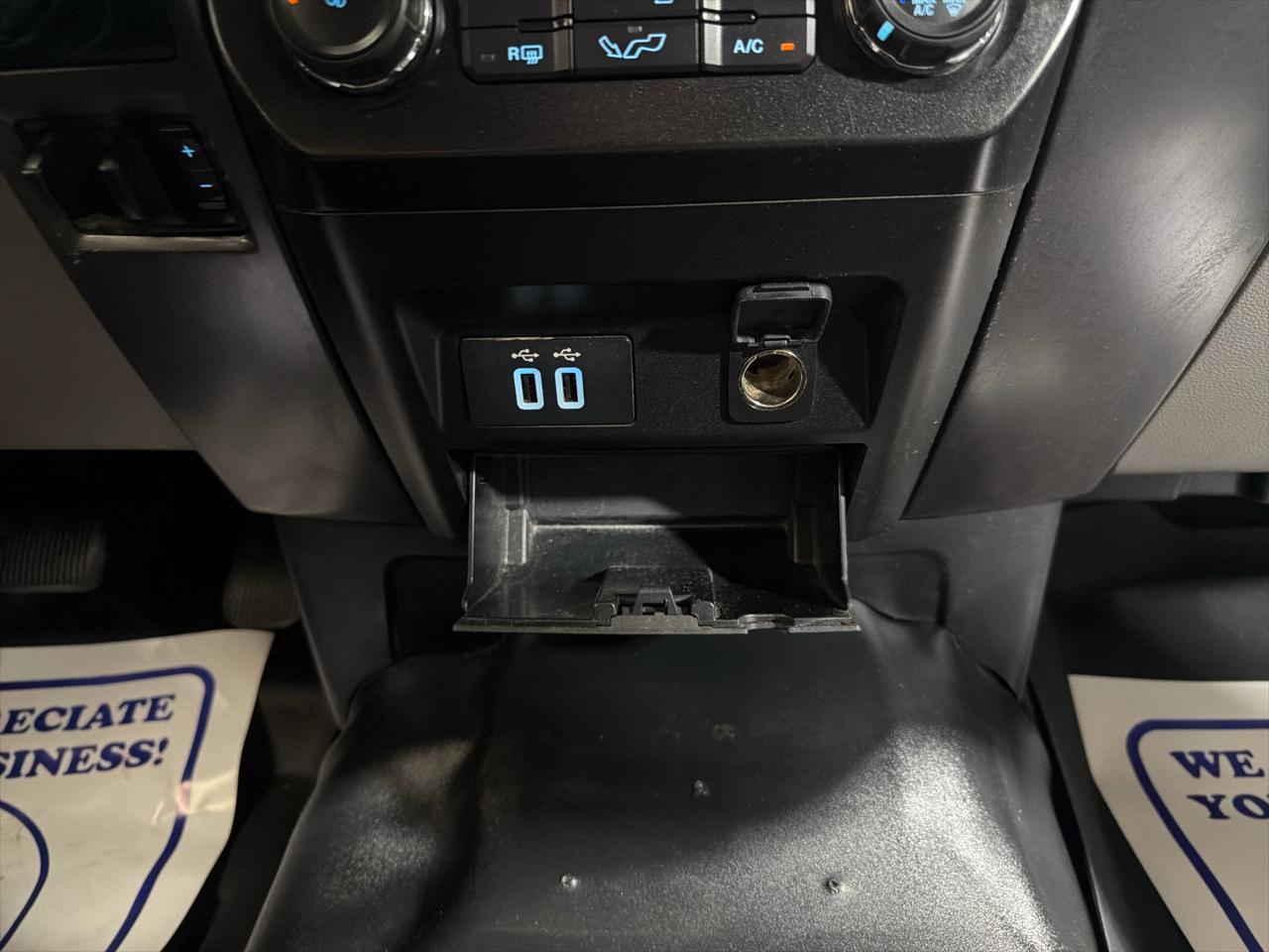Ford F-150 4WD SuperCrew 145" XLT 2016