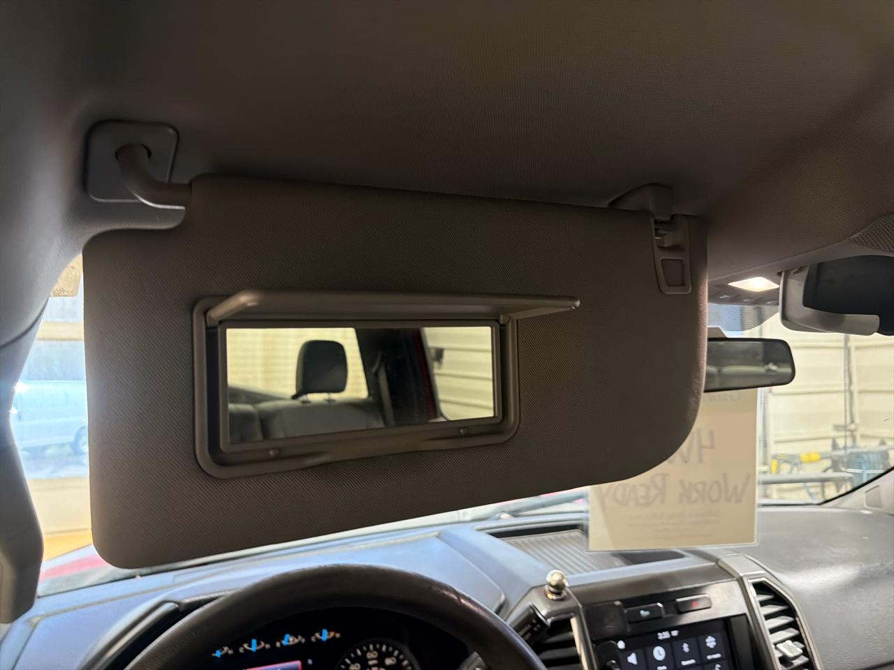Ford F-150 4WD SuperCrew 145" XLT 2016