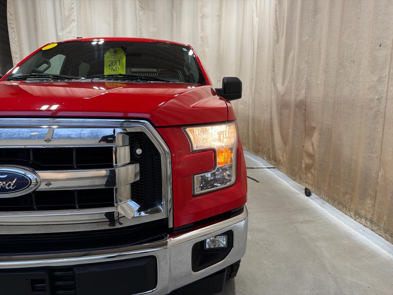 Ford F-150 XL 4WD SuperCrew 5.5' Box 2017