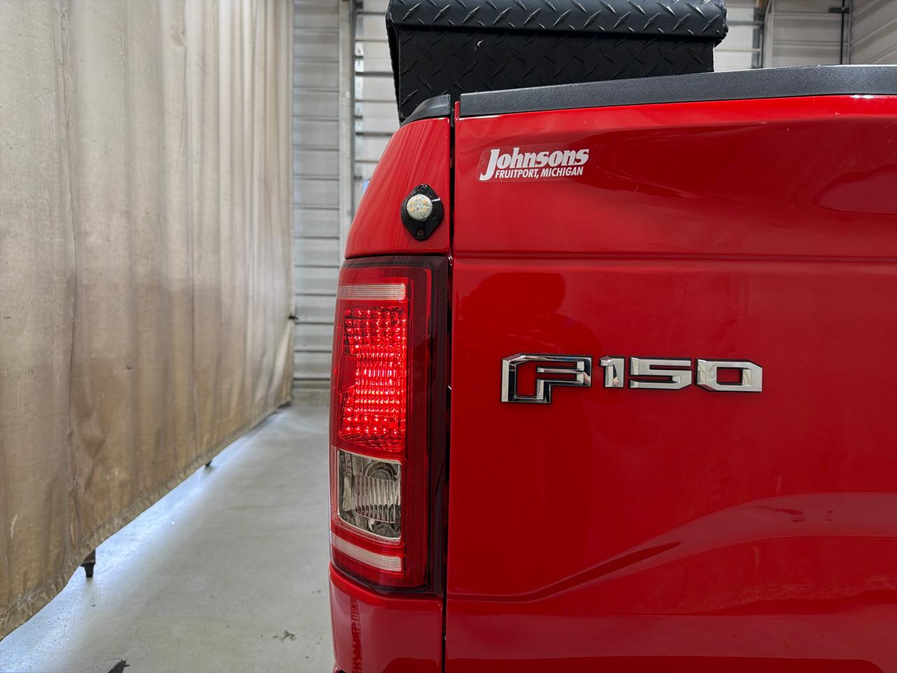 Ford F-150 XL 4WD SuperCrew 5.5' Box 2017