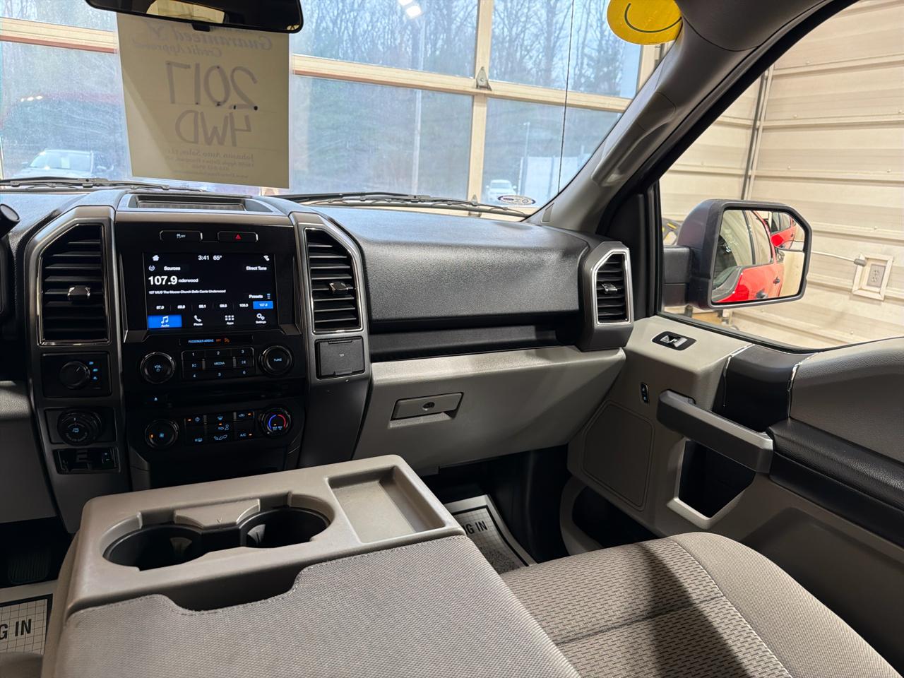 Ford F-150 XL 4WD SuperCrew 5.5' Box 2017