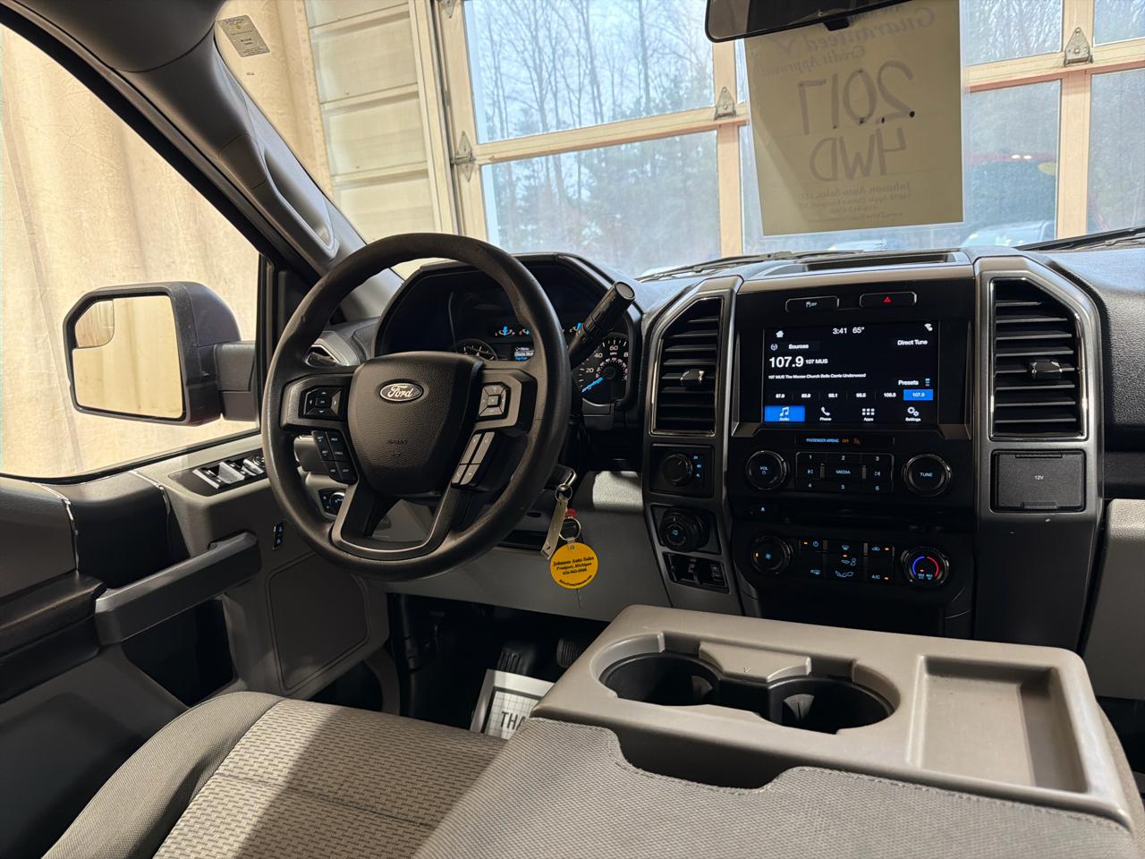 Ford F-150 XL 4WD SuperCrew 5.5' Box 2017