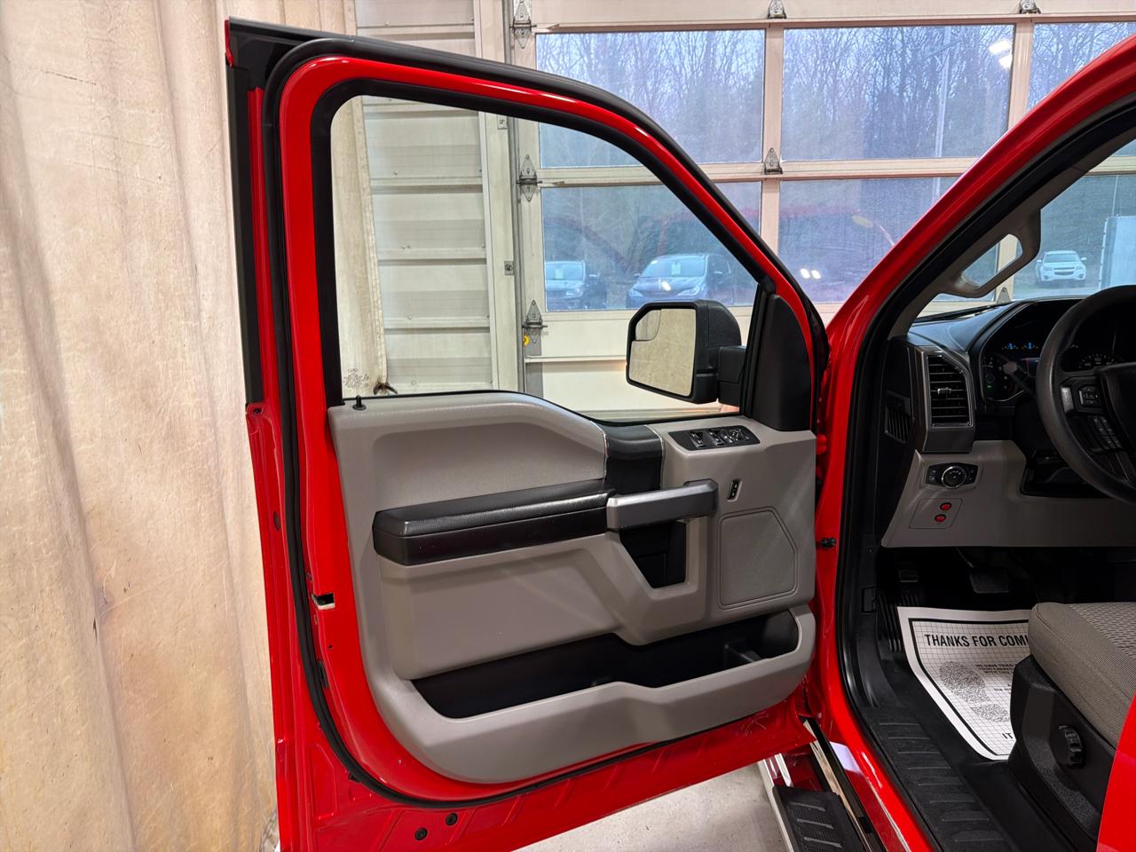 Ford F-150 XL 4WD SuperCrew 5.5' Box 2017