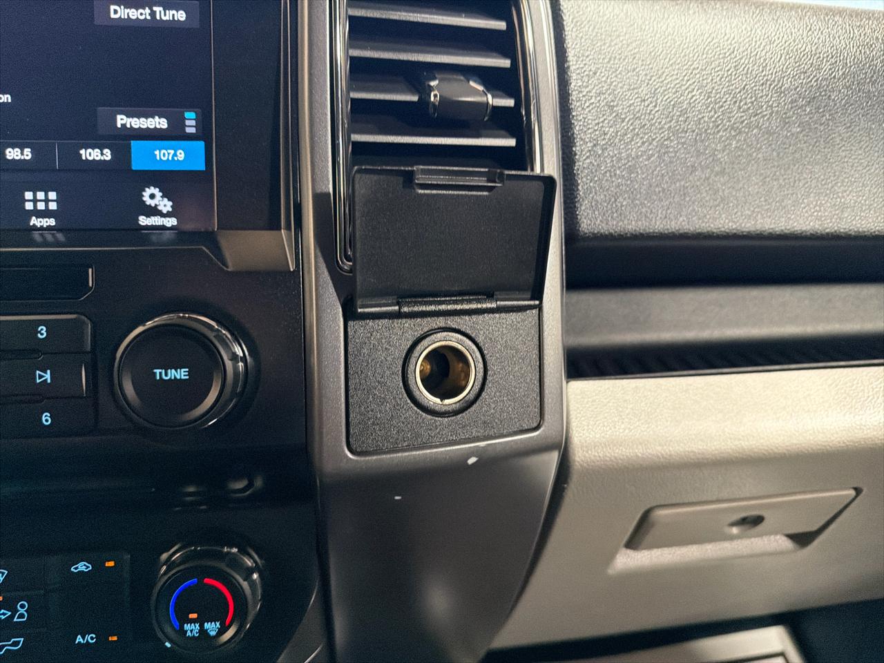 Ford F-150 XL 4WD SuperCrew 5.5' Box 2017