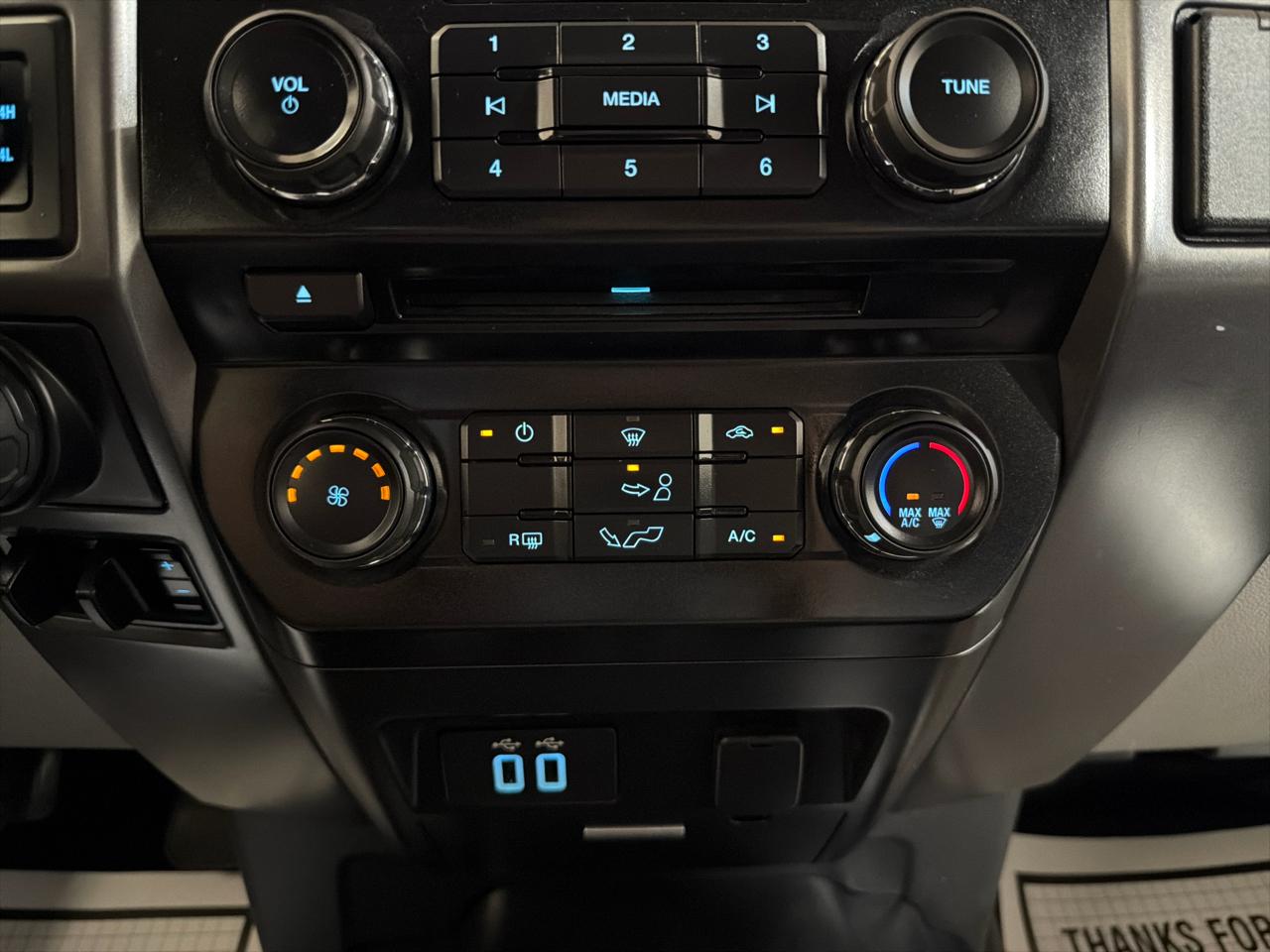 Ford F-150 XL 4WD SuperCrew 5.5' Box 2017