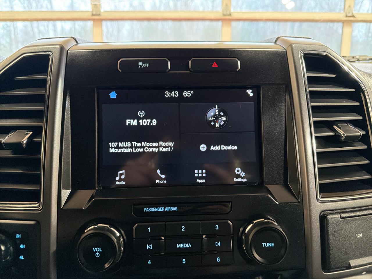 Ford F-150 XL 4WD SuperCrew 5.5' Box 2017