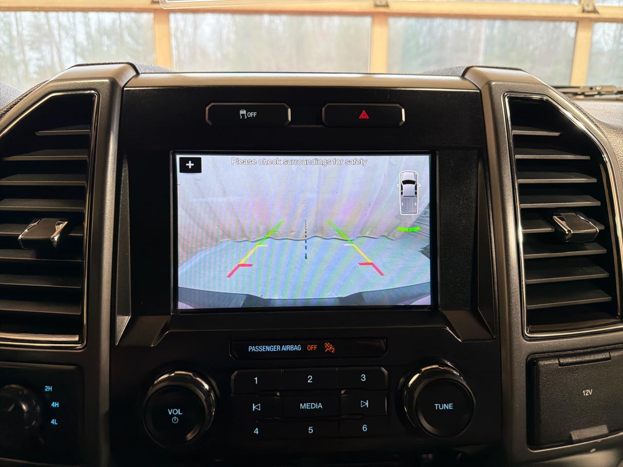 Ford F-150 XL 4WD SuperCrew 5.5' Box 2017