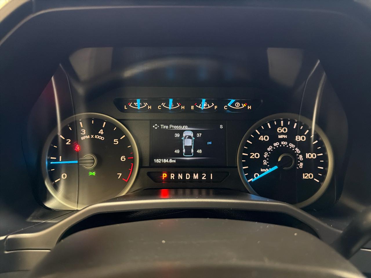 Ford F-150 XL 4WD SuperCrew 5.5' Box 2017