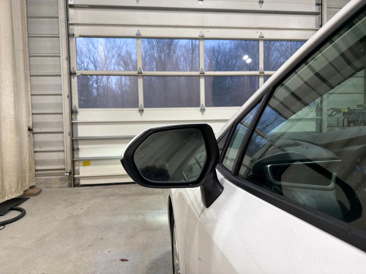 Toyota Corolla LE CVT (Natl) 2023