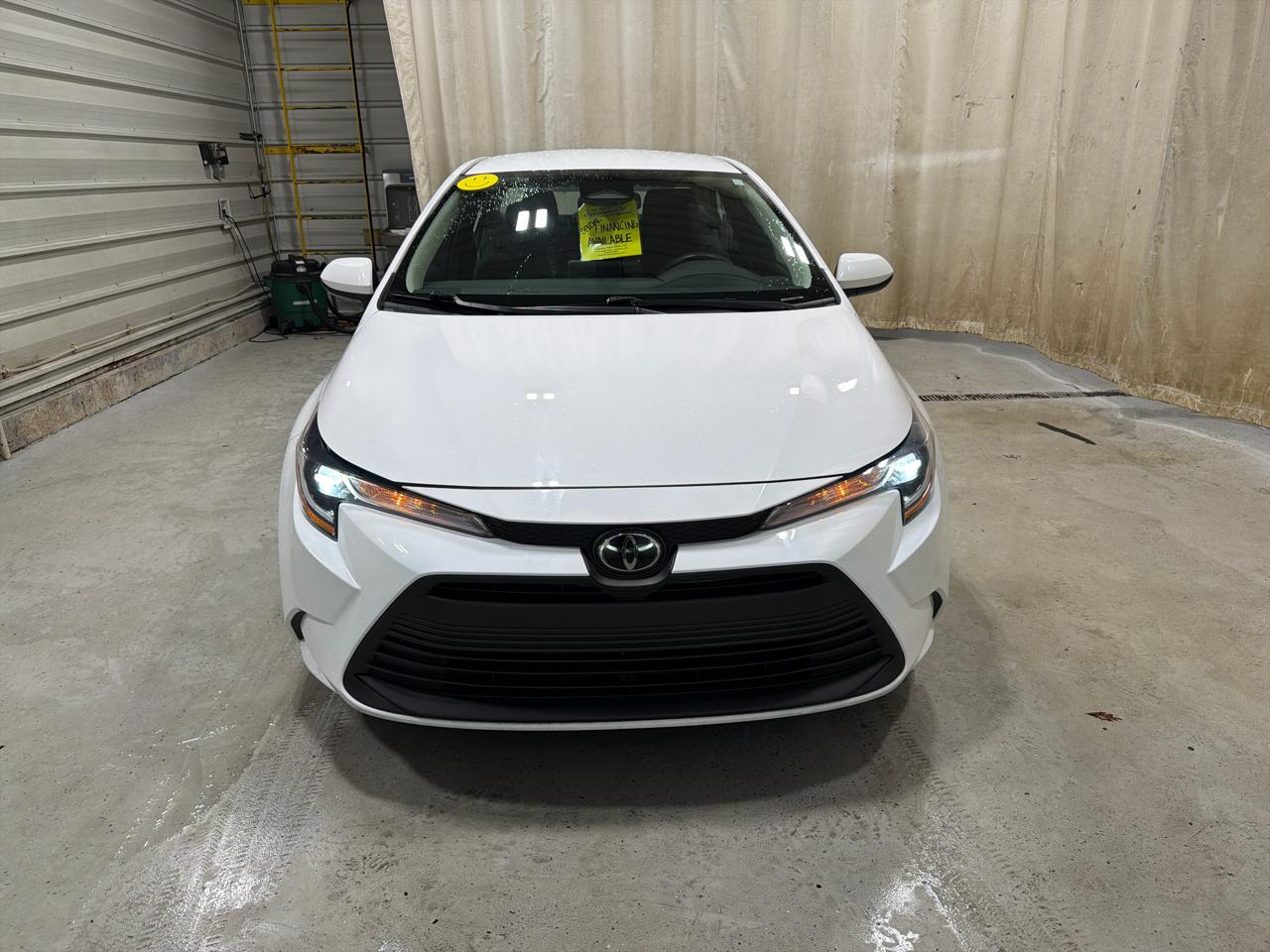 Toyota Corolla LE CVT (Natl) 2023