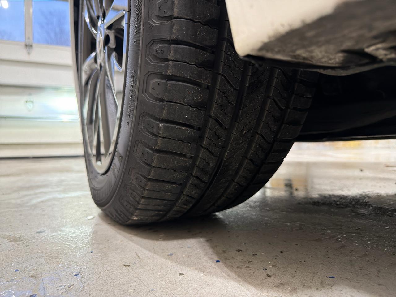 Toyota Corolla LE CVT (Natl) 2023