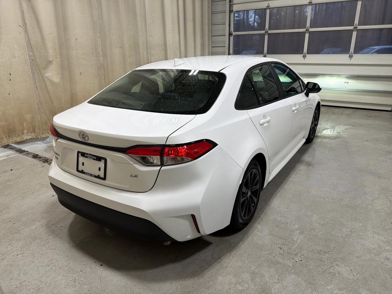 Toyota Corolla LE CVT (Natl) 2023