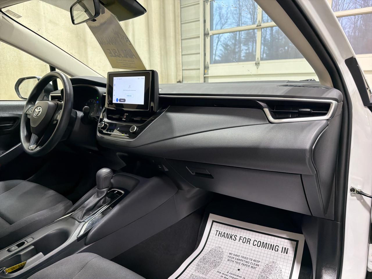 Toyota Corolla LE CVT (Natl) 2023