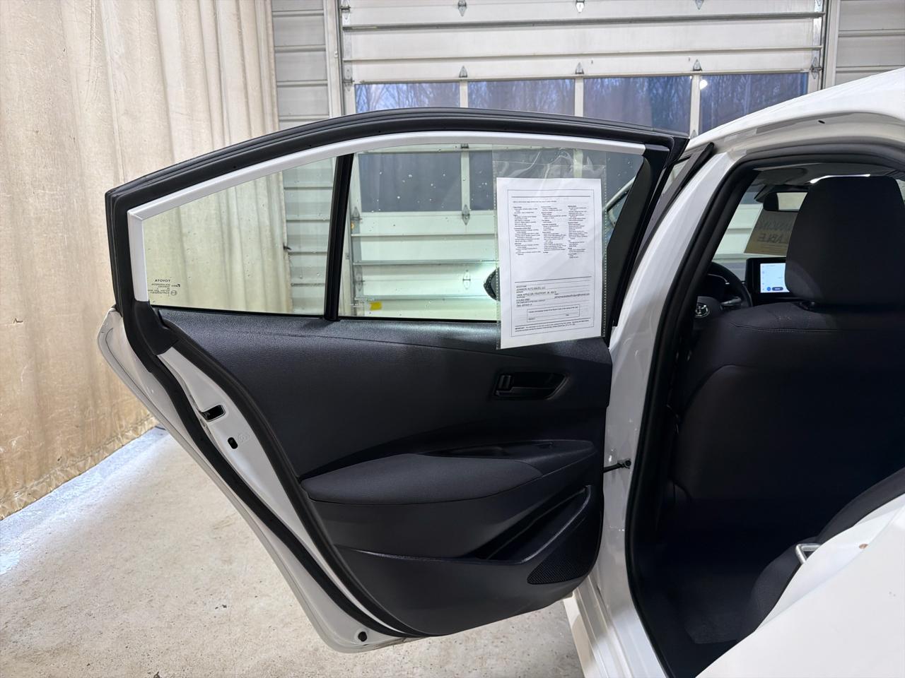 Toyota Corolla LE CVT (Natl) 2023