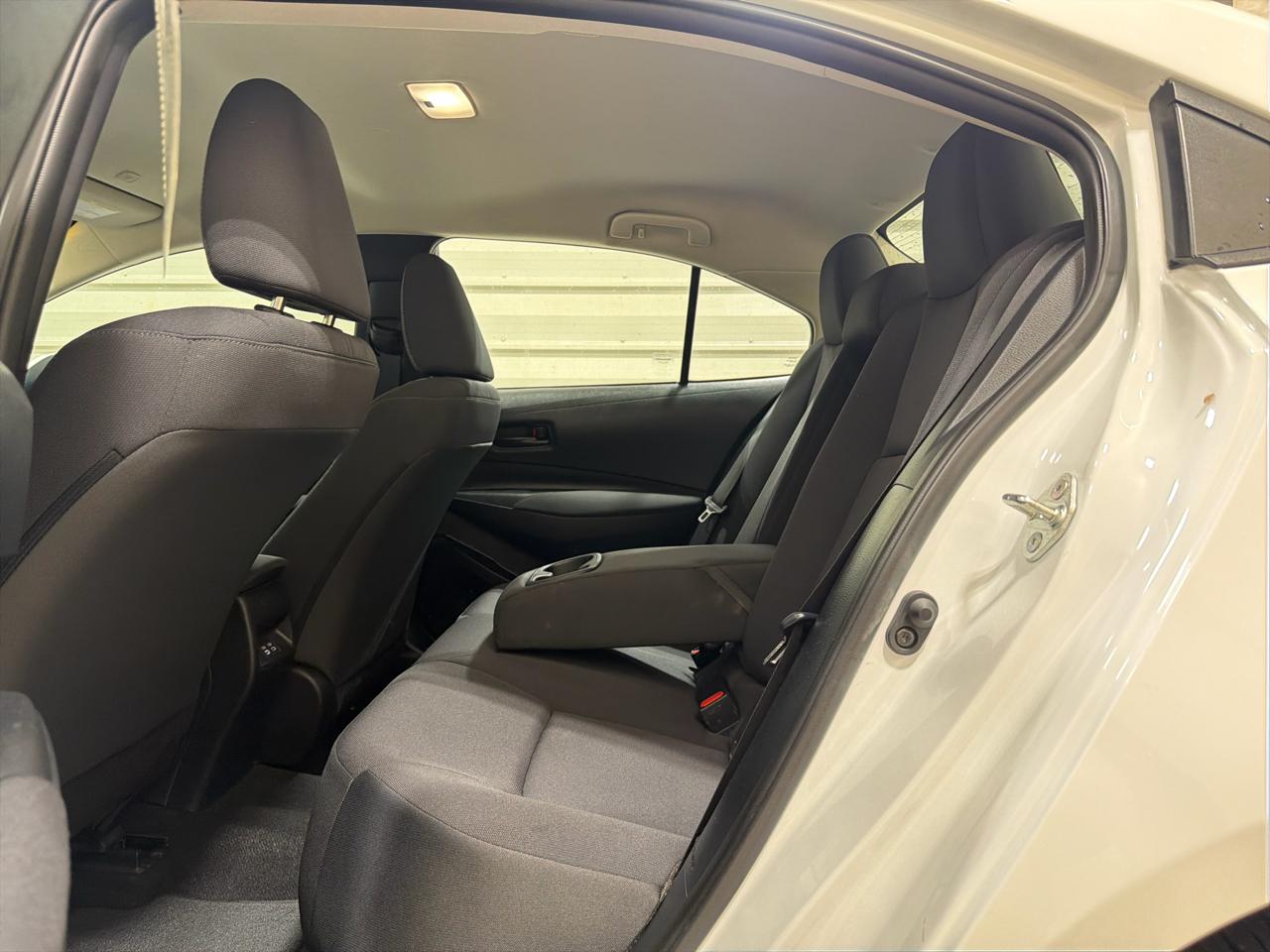 Toyota Corolla LE CVT (Natl) 2023