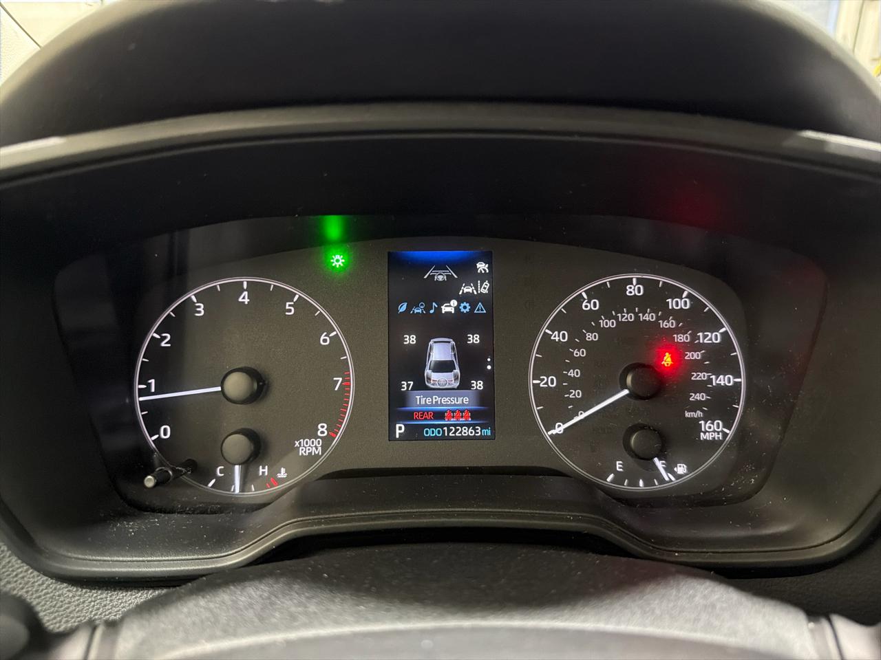 Toyota Corolla LE CVT (Natl) 2023