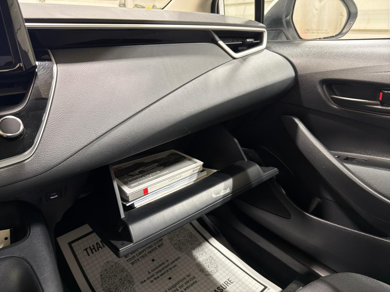 Toyota Corolla LE CVT (Natl) 2023