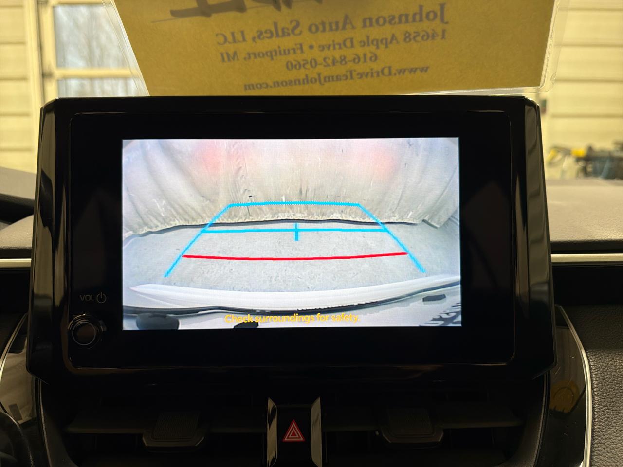 Toyota Corolla LE CVT (Natl) 2023