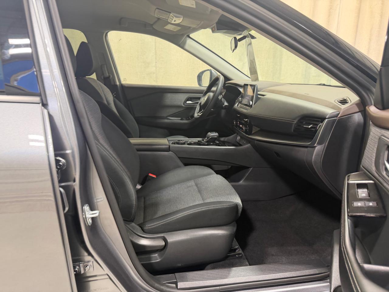 Nissan Rogue AWD SV 2021