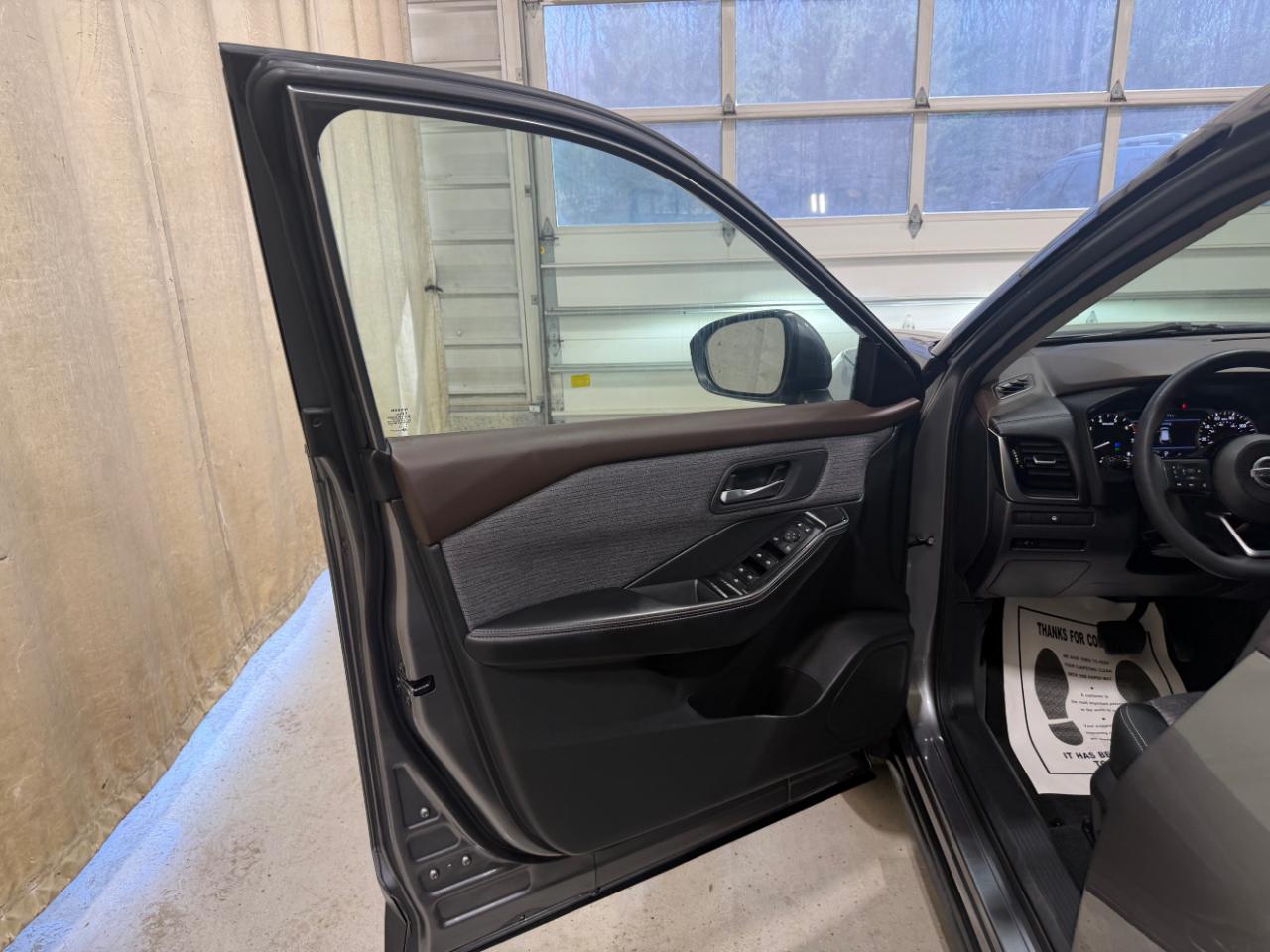 Nissan Rogue AWD SV 2021