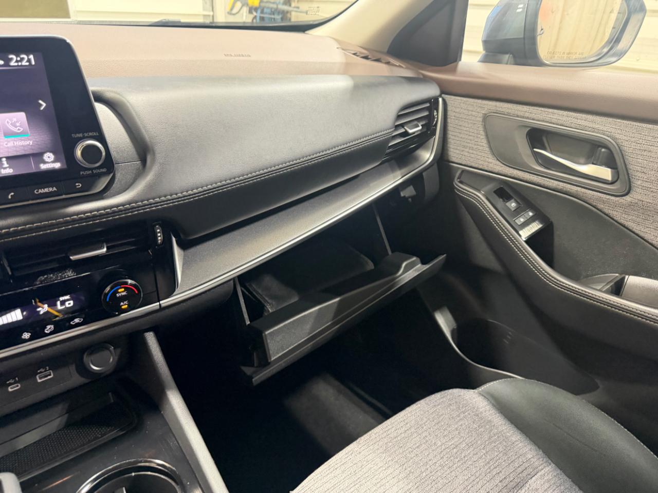 Nissan Rogue AWD SV 2021