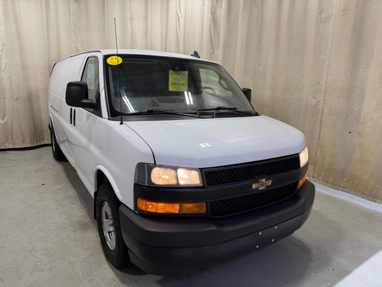 Chevrolet Express Cargo Van RWD 3500 155" 2020