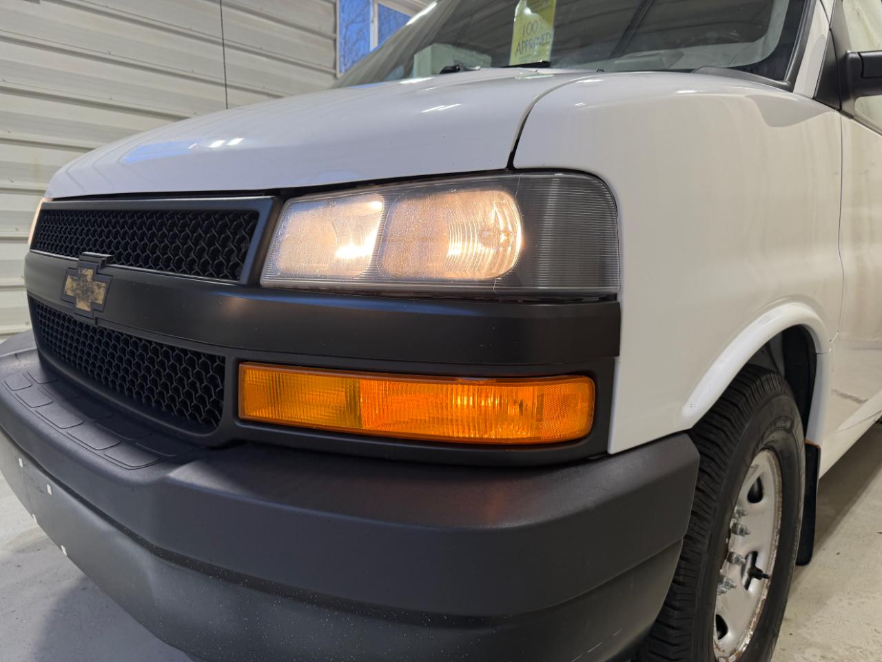 Chevrolet Express Cargo Van RWD 3500 155" 2020