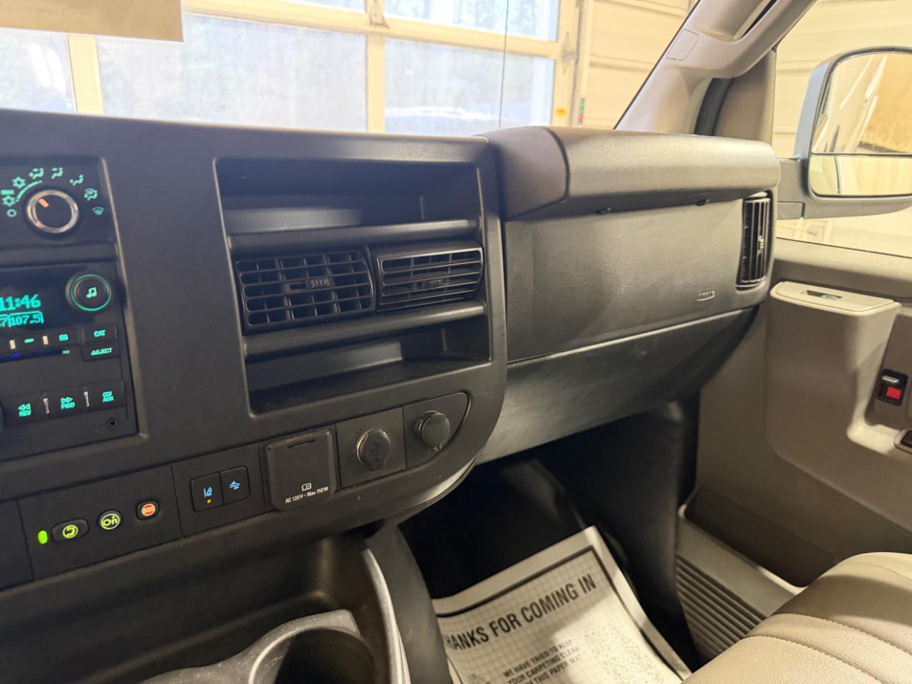 Chevrolet Express Cargo Van RWD 3500 155" 2020