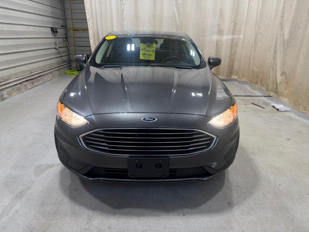 Ford Fusion SE FWD 2019