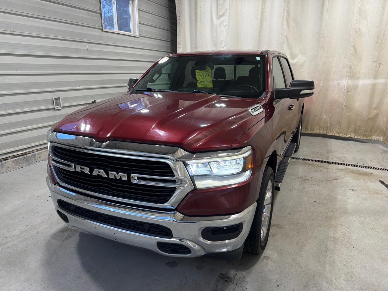 RAM 1500 Big Horn/Lone Star 4x4 Crew Cab 5'7" Box 2019