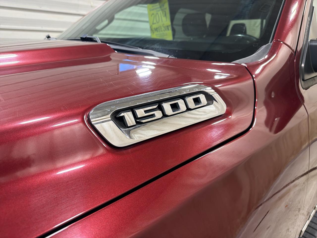 RAM 1500 Big Horn/Lone Star 4x4 Crew Cab 5'7" Box 2019