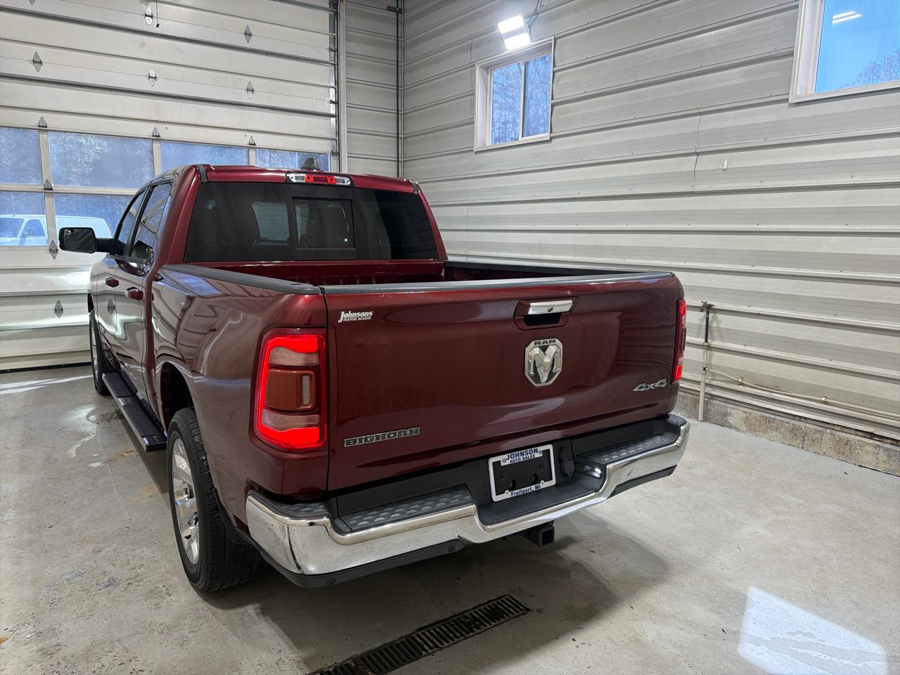 RAM 1500 Big Horn/Lone Star 4x4 Crew Cab 5'7" Box 2019