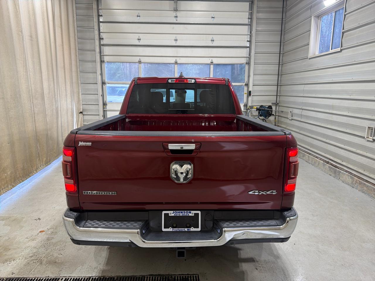 RAM 1500 Big Horn/Lone Star 4x4 Crew Cab 5'7" Box 2019