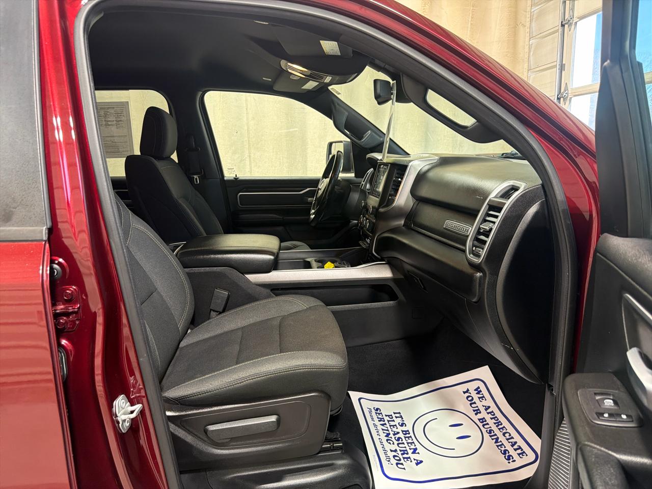 RAM 1500 Big Horn/Lone Star 4x4 Crew Cab 5'7" Box 2019