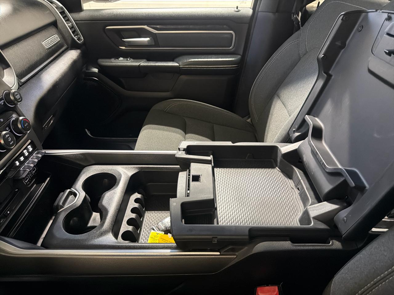 RAM 1500 Big Horn/Lone Star 4x4 Crew Cab 5'7" Box 2019