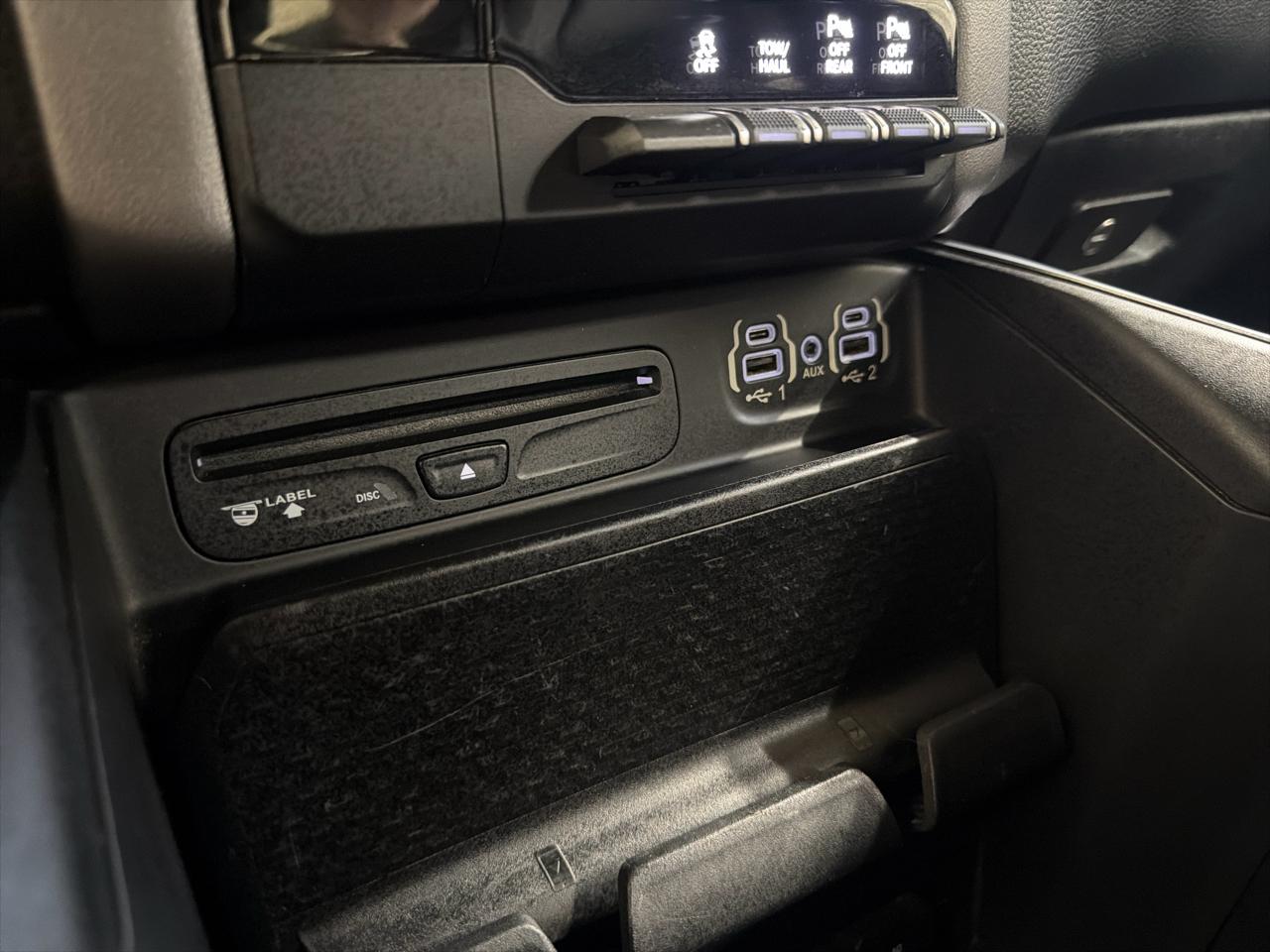 RAM 1500 Big Horn/Lone Star 4x4 Crew Cab 5'7" Box 2019