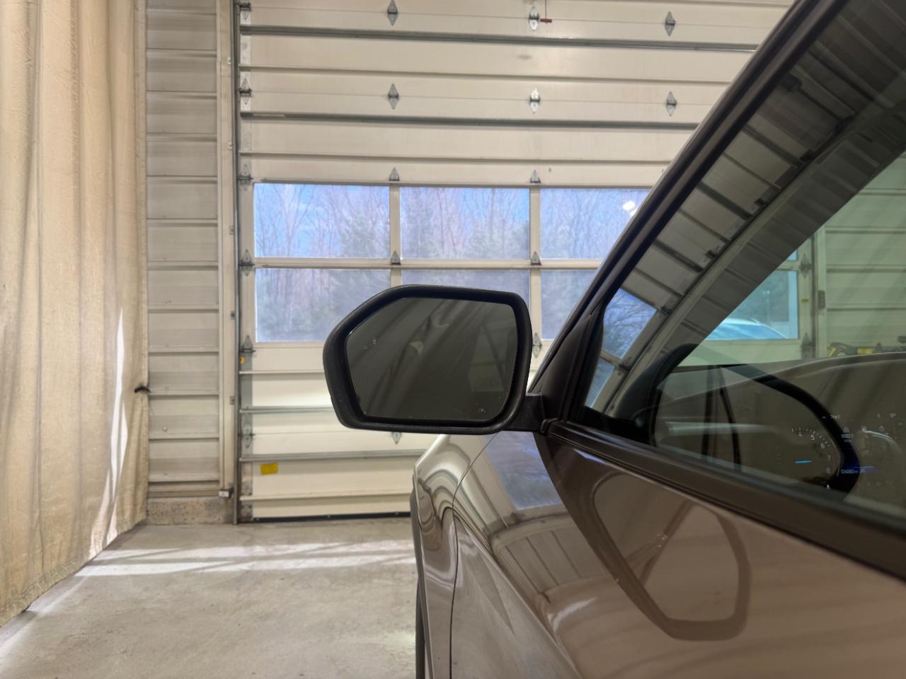 Ford Explorer XLT 4WD 2021