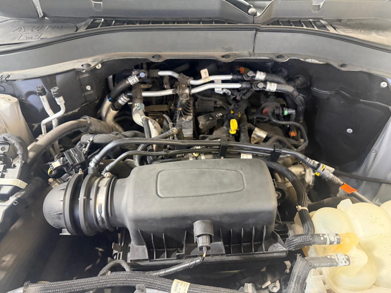Ford Explorer XLT 4WD 2021