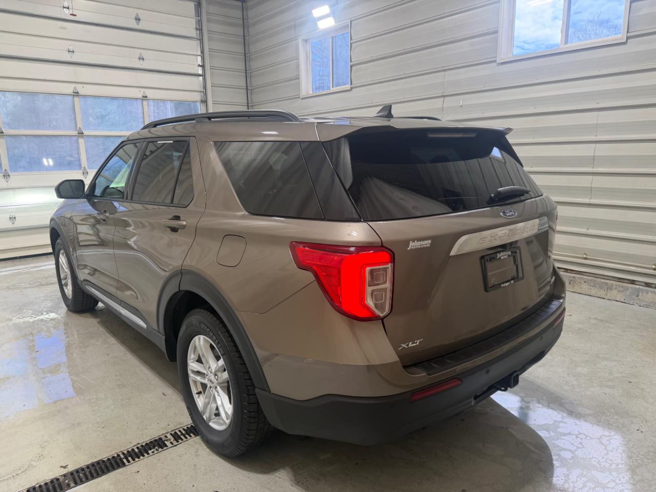 Ford Explorer XLT 4WD 2021