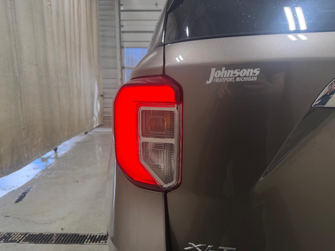 Ford Explorer XLT 4WD 2021