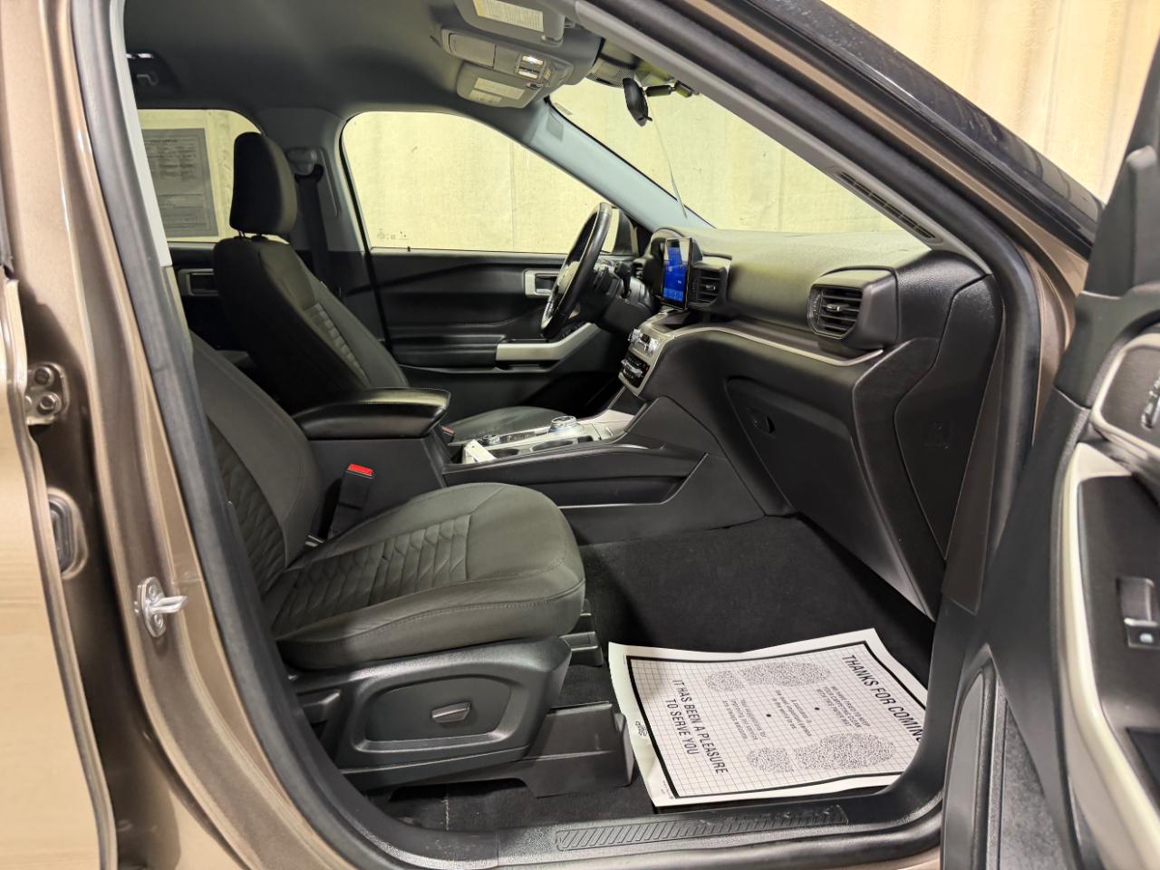Ford Explorer XLT 4WD 2021