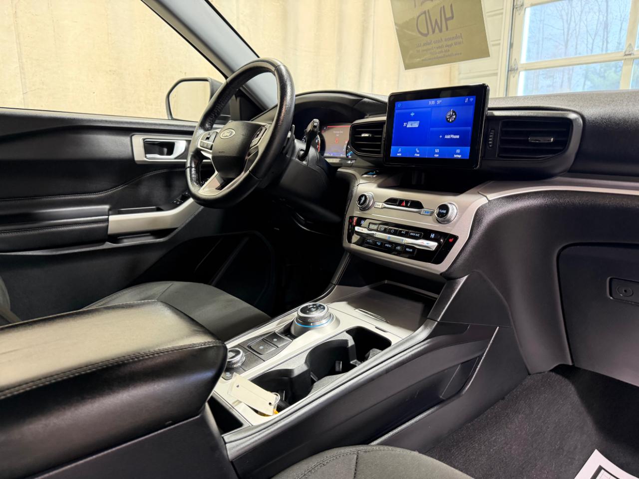 Ford Explorer XLT 4WD 2021