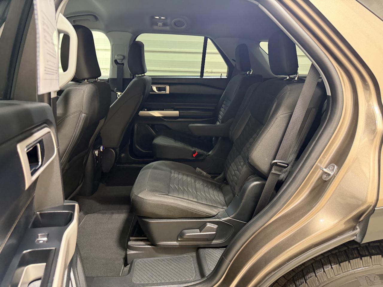 Ford Explorer XLT 4WD 2021