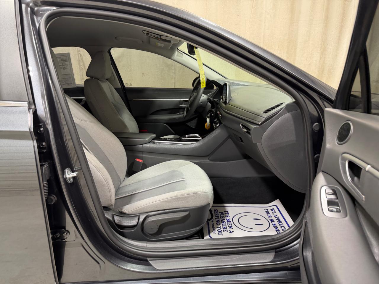 Hyundai Sonata SE 2.5L 2021