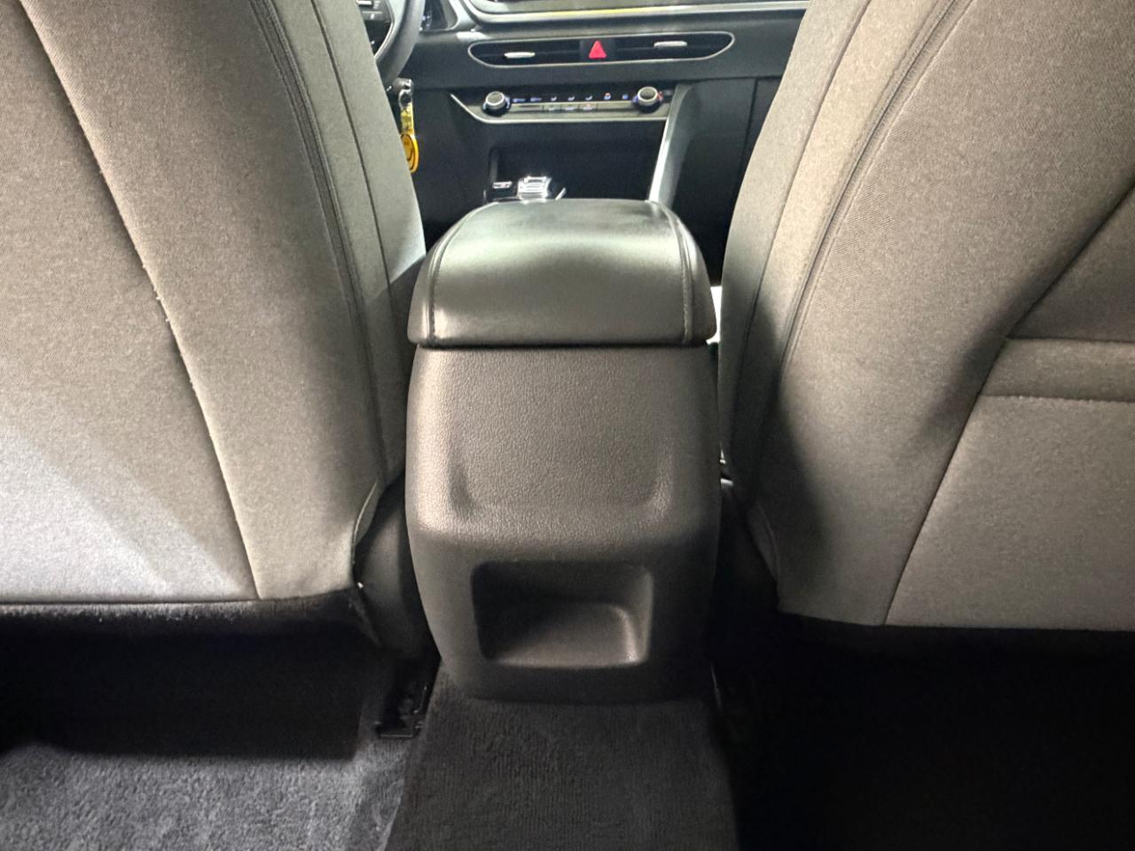 Hyundai Sonata SE 2.5L 2021