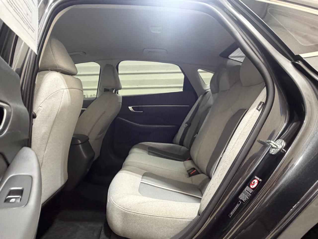 Hyundai Sonata SE 2.5L 2021