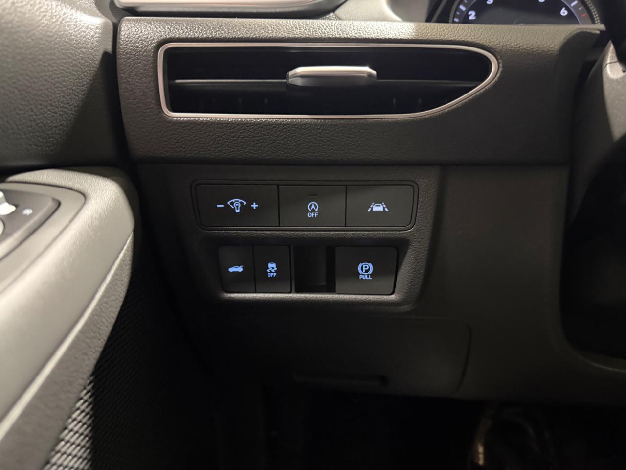 Hyundai Sonata SE 2.5L 2021